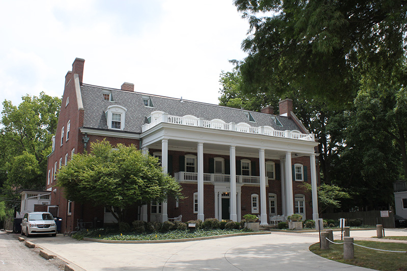 Alternate view of Alpha Chi Omega Chapter House